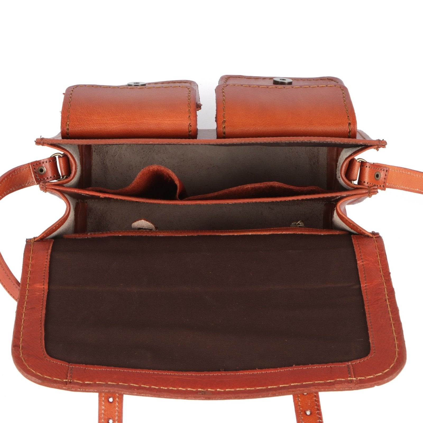 Genuine leather outlet pouches